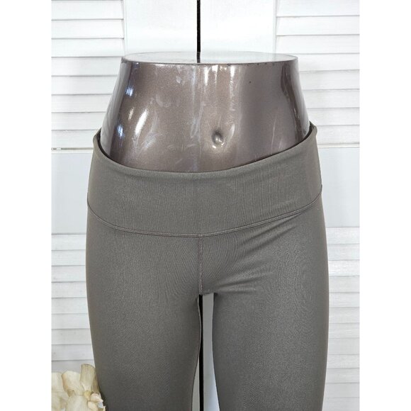 Lululemon Women's Army Green Low Rise Legging  Size 8 1679 - Picture 2 of 11